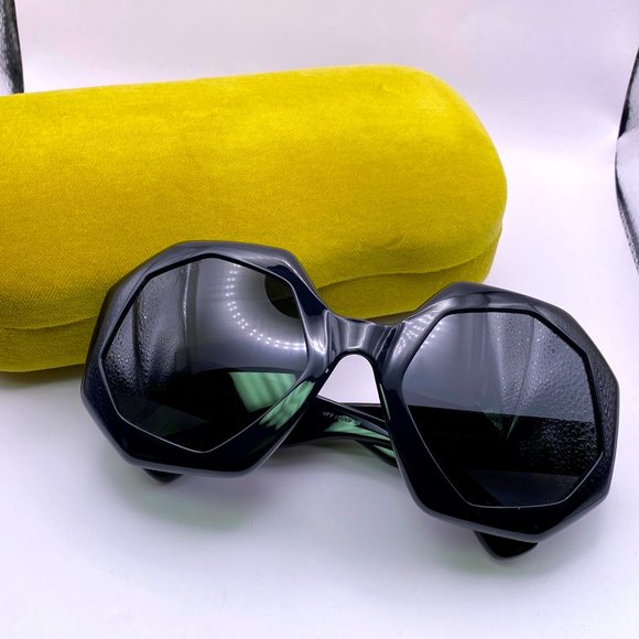 Gucci Black Octagonal Oversized Sunglasses main image 11